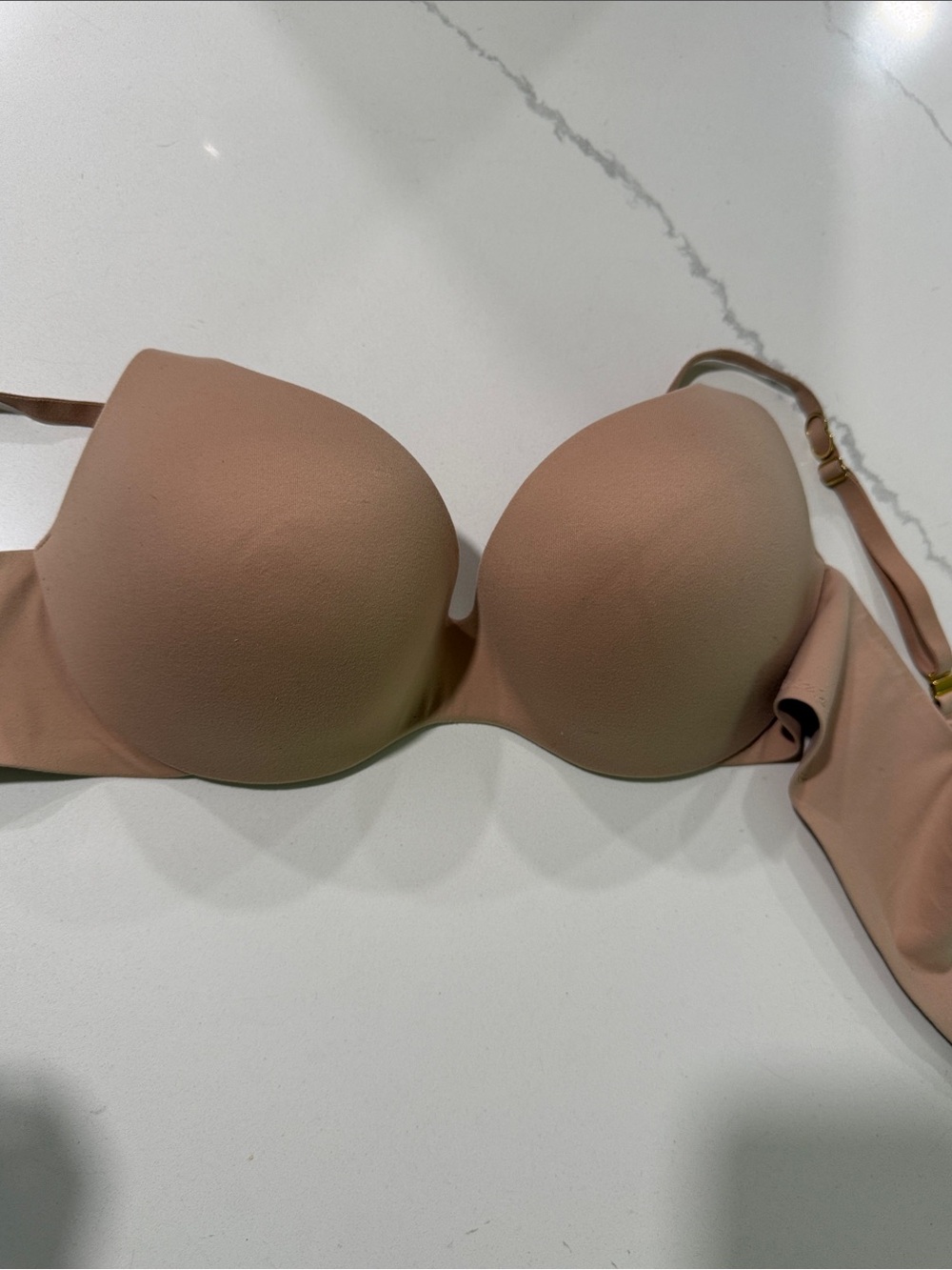 Victoria's Secret Light Nude Strapless Convertible Bra